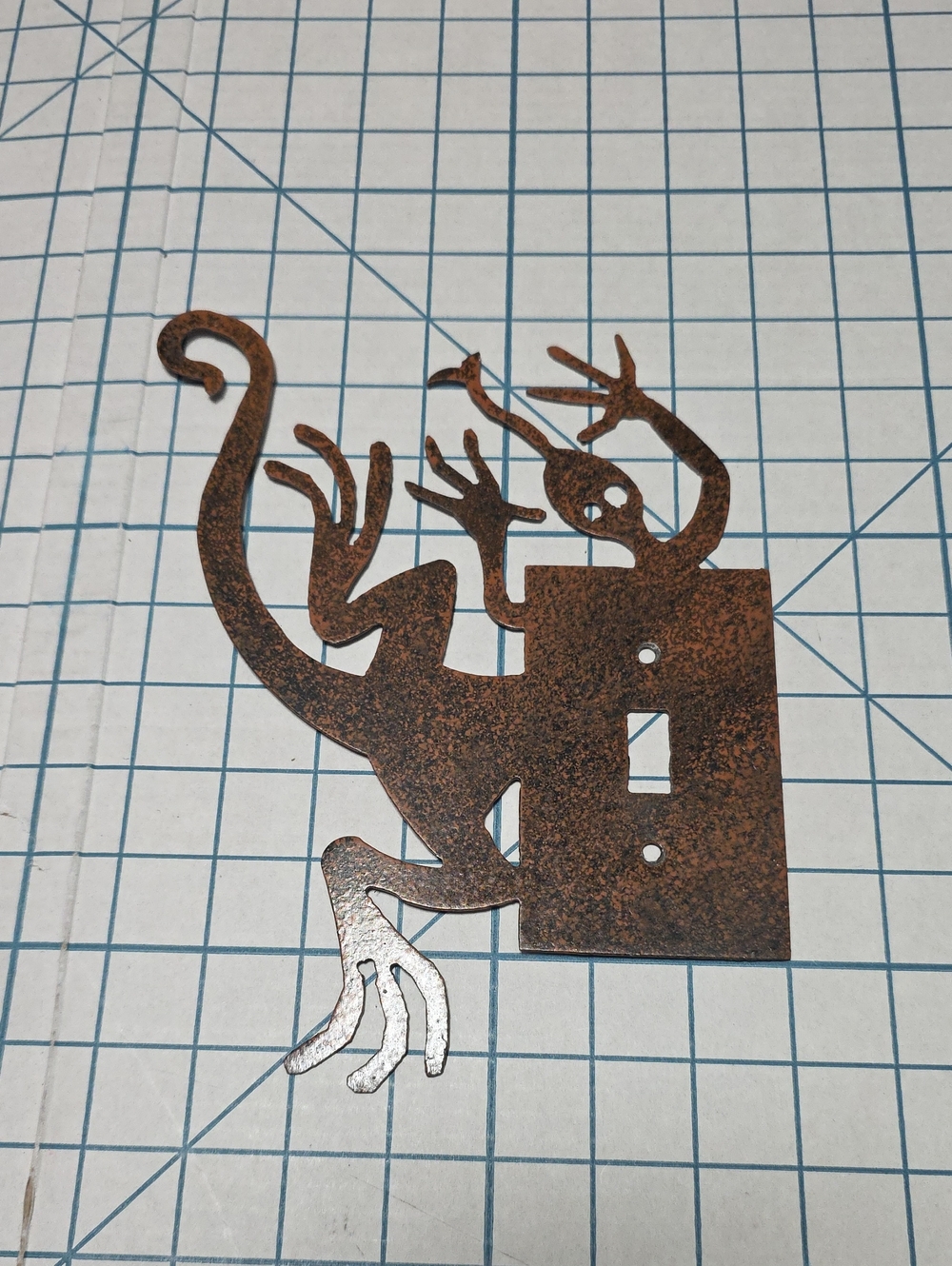 Source Unknown Brown Rust-Patina Gecko Light Switch Plate